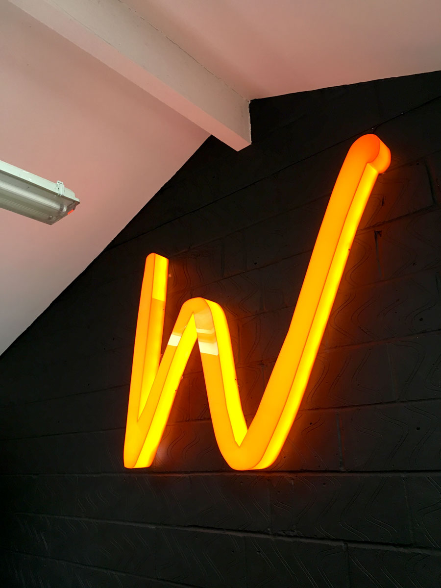 walker-sign-w-light